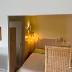 7appt, Terrasse ,vélo , Plages&port à Proximité , Idéalement Bien Situé, Dernier étage Apartamento *