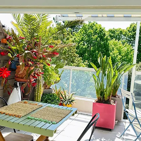Appt, Terrasse ,velo , Plages & Port A Proximite , Idealement Bien Situe, Dernier Etage شقة La Baule