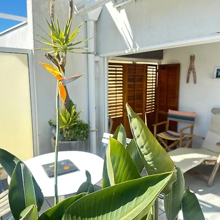 Apartamento 7appt, Terrasse ,vélo , Plages&port à Proximité , Idéalement Bien Situé, Dernier étage