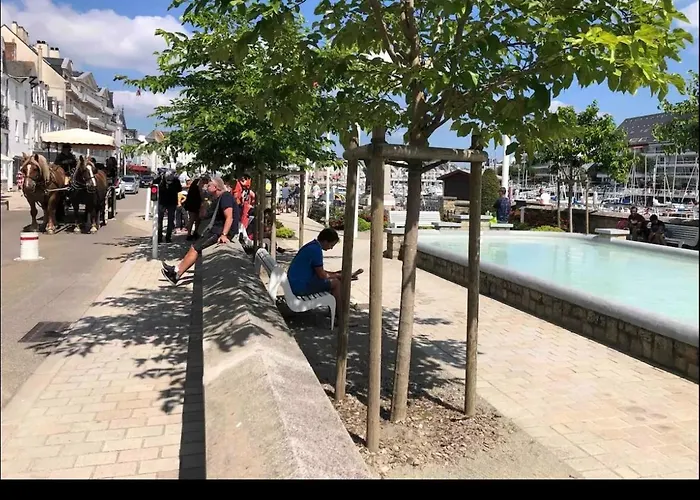 Appt, Terrasse ,velo , Plages & Port A Proximite , Idealement Bien Situe, Dernier Etage Апартаменты *